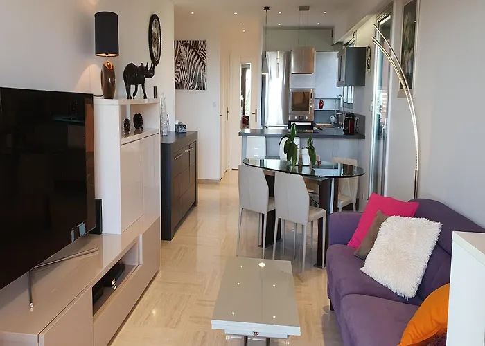In With Sea Views Villa *