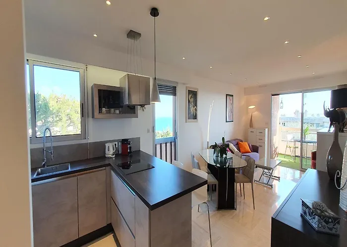In With Sea Views Villa