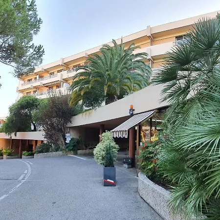 Classy In With Pool And Private Parking Place Nizza