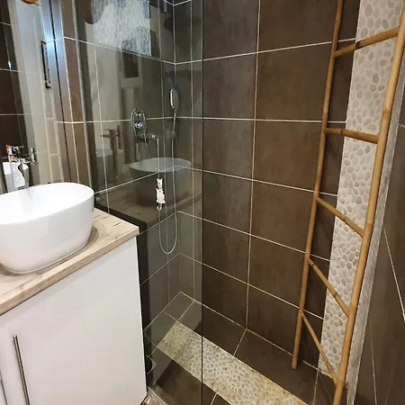 In With Sea Views Nice