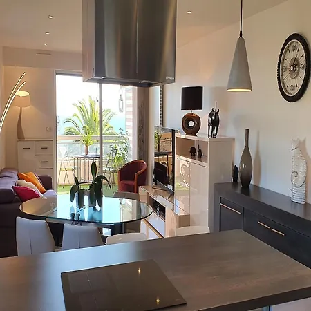 In With Sea Views Villa