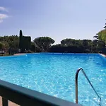 In With Sea Views Niza