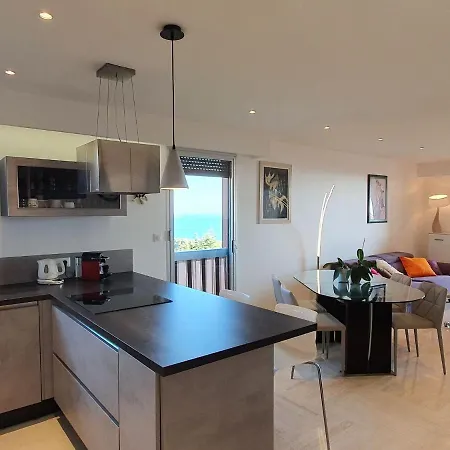 Classy In With Pool And Private Parking Place Βίλα Νίκαια
