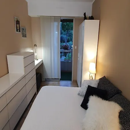 Βίλα Classy In With Pool And Private Parking Place *